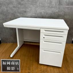 【南】オカムラ製の片袖机【アドバンスシリーズ】が入荷しました！ W1000 D700 H720　＊福岡市で、中古オフィス用品・オフィス家具をお探しなら「オフィスバスターズ福岡南店」へ＊