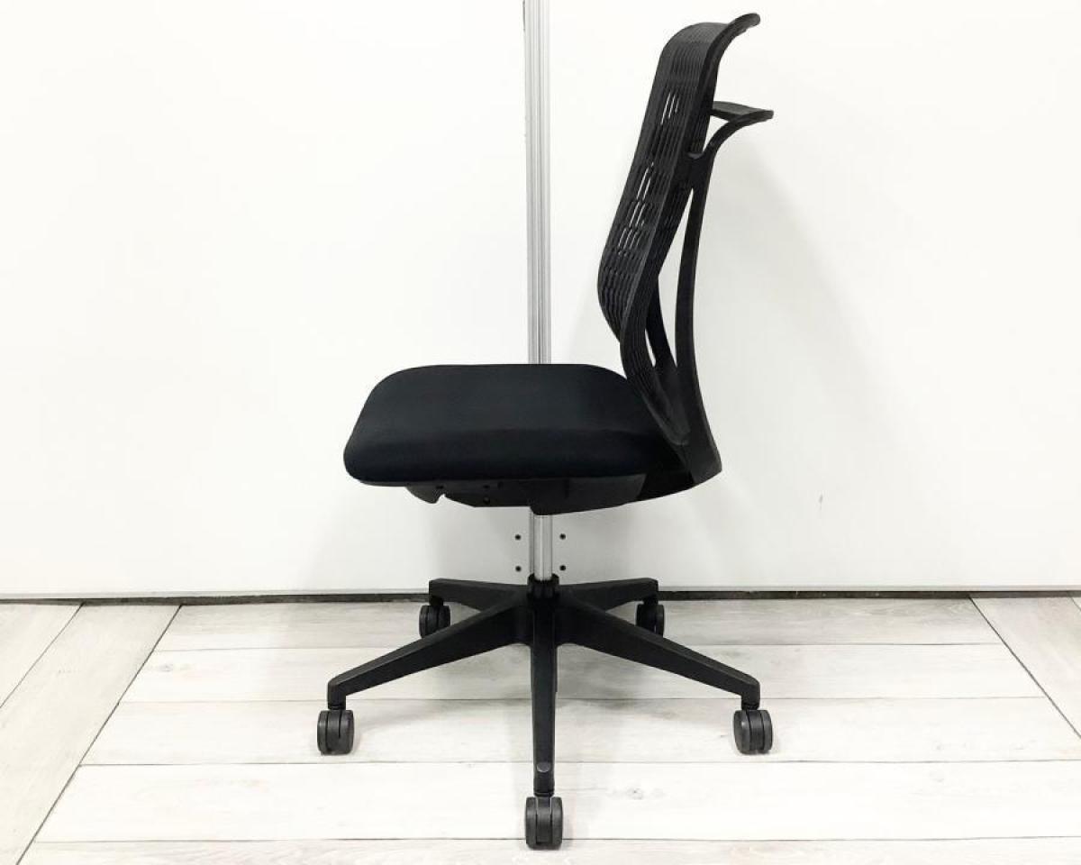 【未使用】内田洋行　ウチダ　AJチェア　ハイバック　肘なし　ブラック 中古】AJチェア ウチダ/UCHIDA 肘無ハイバックチェア 534880
