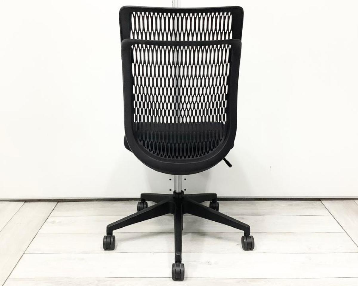 【未使用】内田洋行　ウチダ　AJチェア　ハイバック　肘なし　ブラック 中古】AJチェア ウチダ/UCHIDA 肘無ハイバックチェア 534880