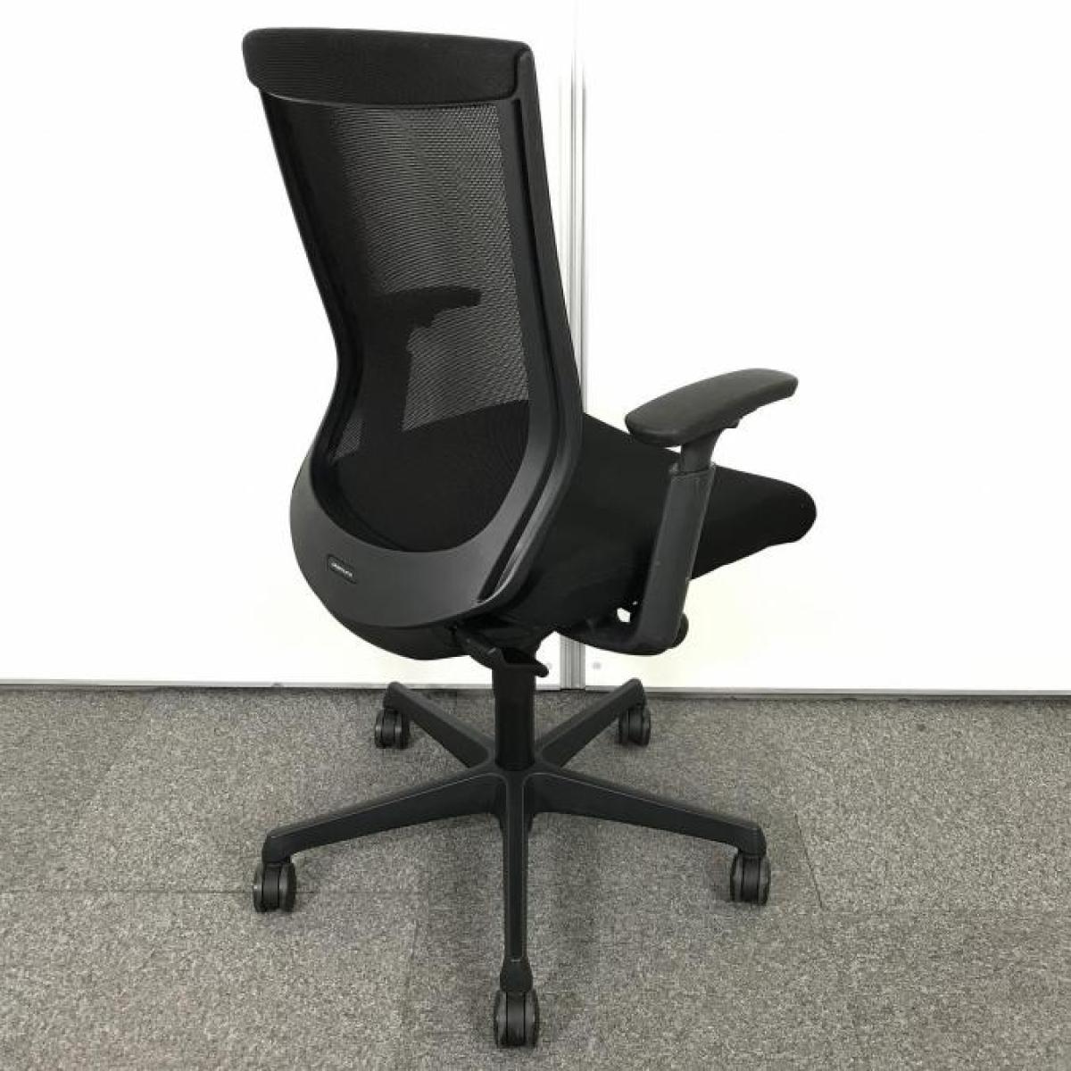 中古】エスクード C497ZR 6802 オカムラ/okamura 肘付ハイバック