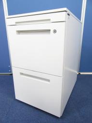【先行予約品】【関東大量入荷予定】【8月末～9月末までに約300台入荷予定】■イトーキ製　CZRシリーズ　3段ワゴン　■ホワイト※入荷次第順次出荷となります。　 【弊社使用欄：】