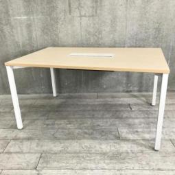 【南】【内田洋行製ミーテイングテーブル】ノティオシリーズ　木目調　オフィス　＊福岡市拠点の「オフィスバスターズ福岡南店」は、福岡はもちろん、岡山・広島エリアにも対応しています。中古オフィス家具・チェア・デスク・複合機など一式手配可能。各地に特化した在庫とワンストップ対応で、起業・移転・レイアウト変更にしっかり対応し、岡山・広島でも安心の選択肢をご提供します。＊