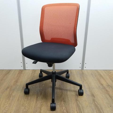 【中古】カリッサ  ウチダ（UCHIDA) 肘無ローバックチェア