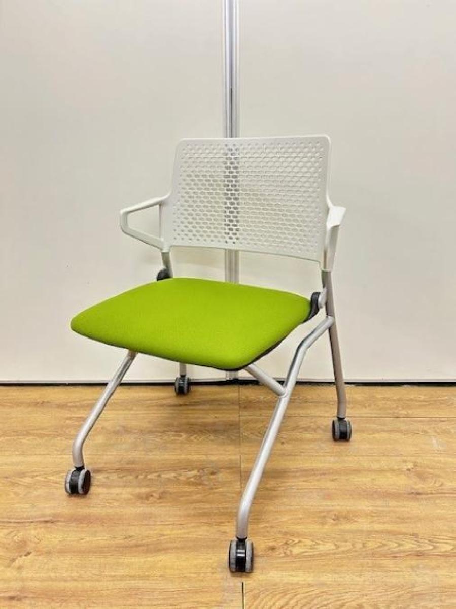 【西】【福岡オフィス家具】【福岡中古家具】【中古事務什器】【中古チェア】【中古椅子】ウチダ　FM　ミーティングチェア　ネスティングチェア　会議　来客　打合せ　中古 【チェア】【椅子】【イス】【事務椅子】【デスク】【机】
【書庫】【書棚】【棚】【ラック】【収納】【格安】【安い】【メーカー】【レイアウト変更】【模様替え】【福岡オフィス家具】【福岡中古家具】【中古事務什器】【中古チェア】【中古椅子】
                        FM-345
                                    中古
            