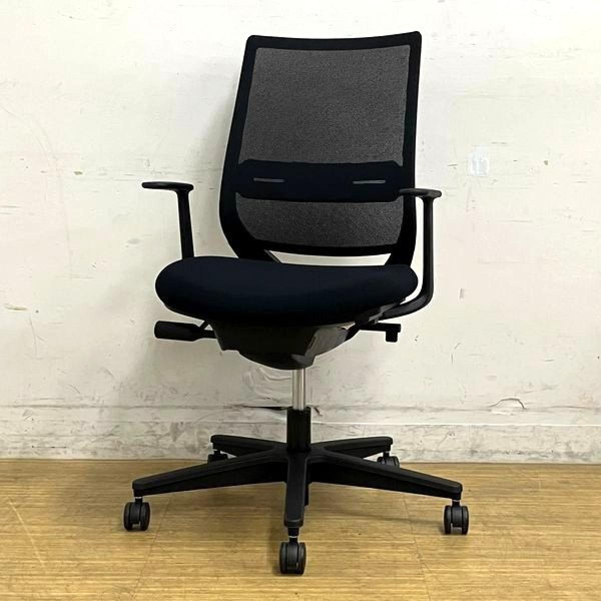 中古】ミトラ2 C04S-12M-BKB6E61 コクヨ/KOKUYO 肘付ローバック