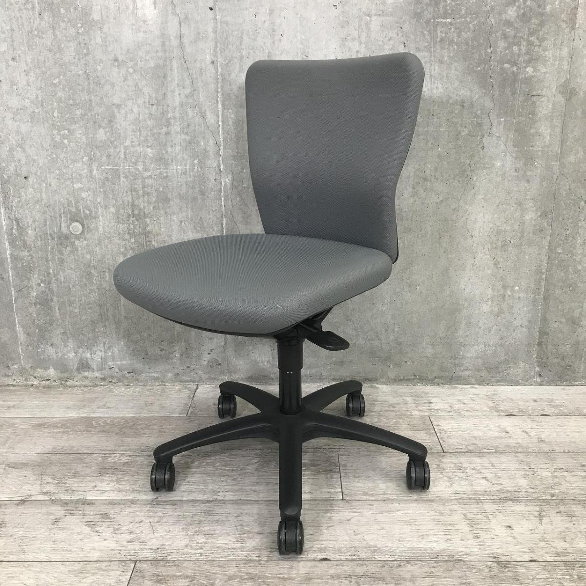 中古】カロッツァチェア CK33ZR FS12 オカムラ/okamura 肘無ロー