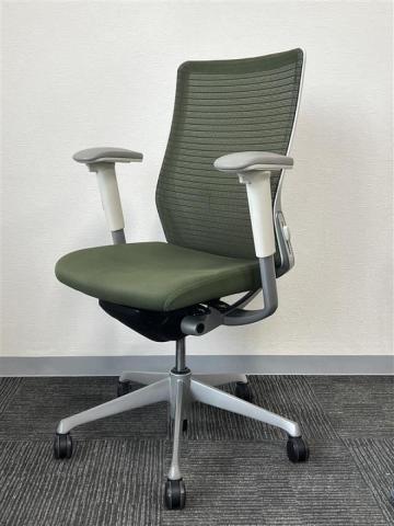 【中古】コーラルメッシュ  オカムラ（okamura） 肘付ハイバックチェア