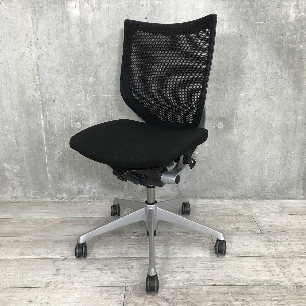 【在庫入替セール品！】■オカムラ（okamura）製　バロンチェア（Baron）　肘無ローバック　■ブラック　■メッシュ背面　【ベストなポジションが得られる先進設計！　長時間の着座でも疲れにくいサポート感！】【AD】
                        バロンチェア
                                    中古
            