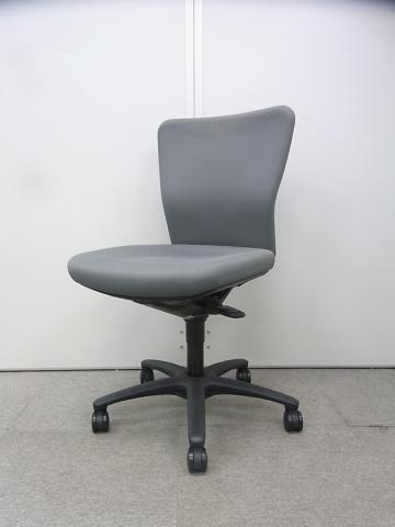 ビンテージ古家具◾️okamura 岡村製作所 キャスター付き シェルチェア 椅子 オカムラ（okamura） バロンチェア(Baron) 一覧 - 中古オフィス