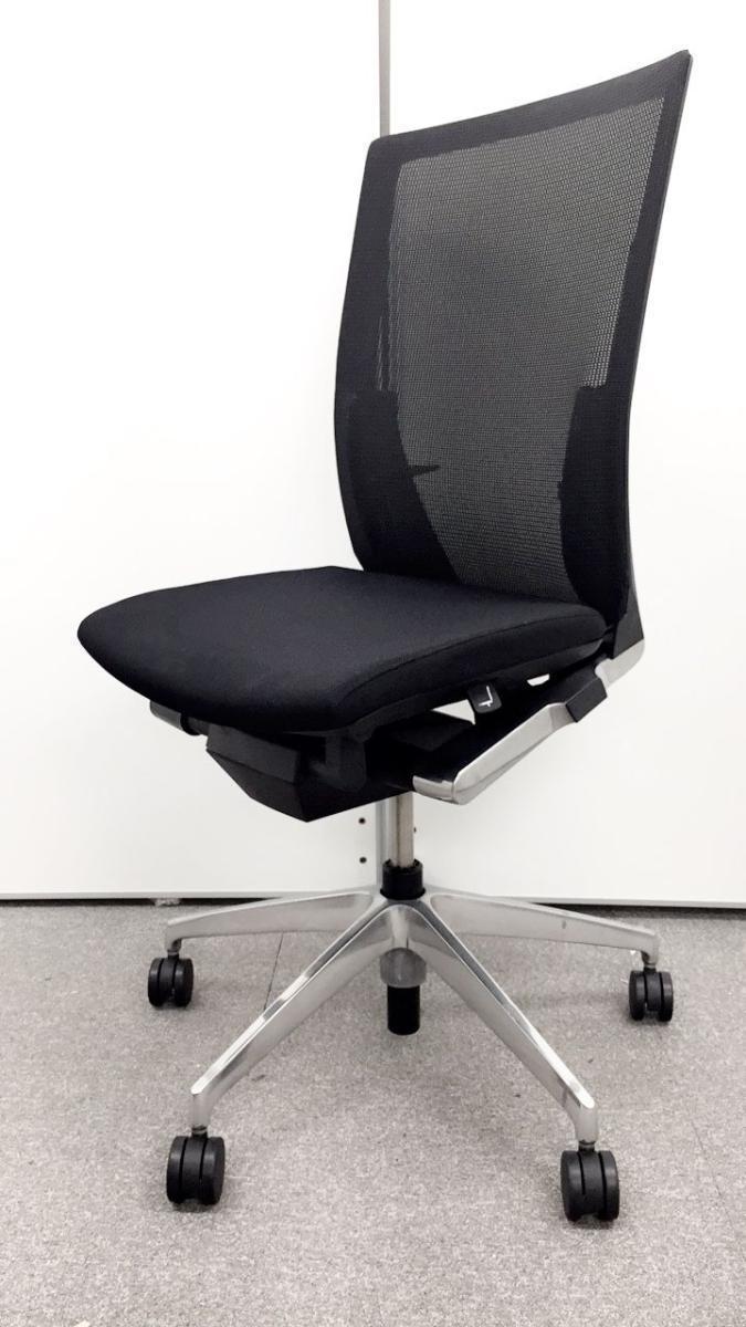 【シャープかつシンプルなデザイン！　大きな背面が体にフィット！　通気性がよく長時間でも快適な高級チェア！】
■イトーキ (ITOKI)　■ヴェント (Vento)チェア　■肘無しハイバック　■背面メッシュ　■ランバー付き　■ブラック【入替セールにつき20%OFF！】
                        ヴェントチェア
                                    中古
            