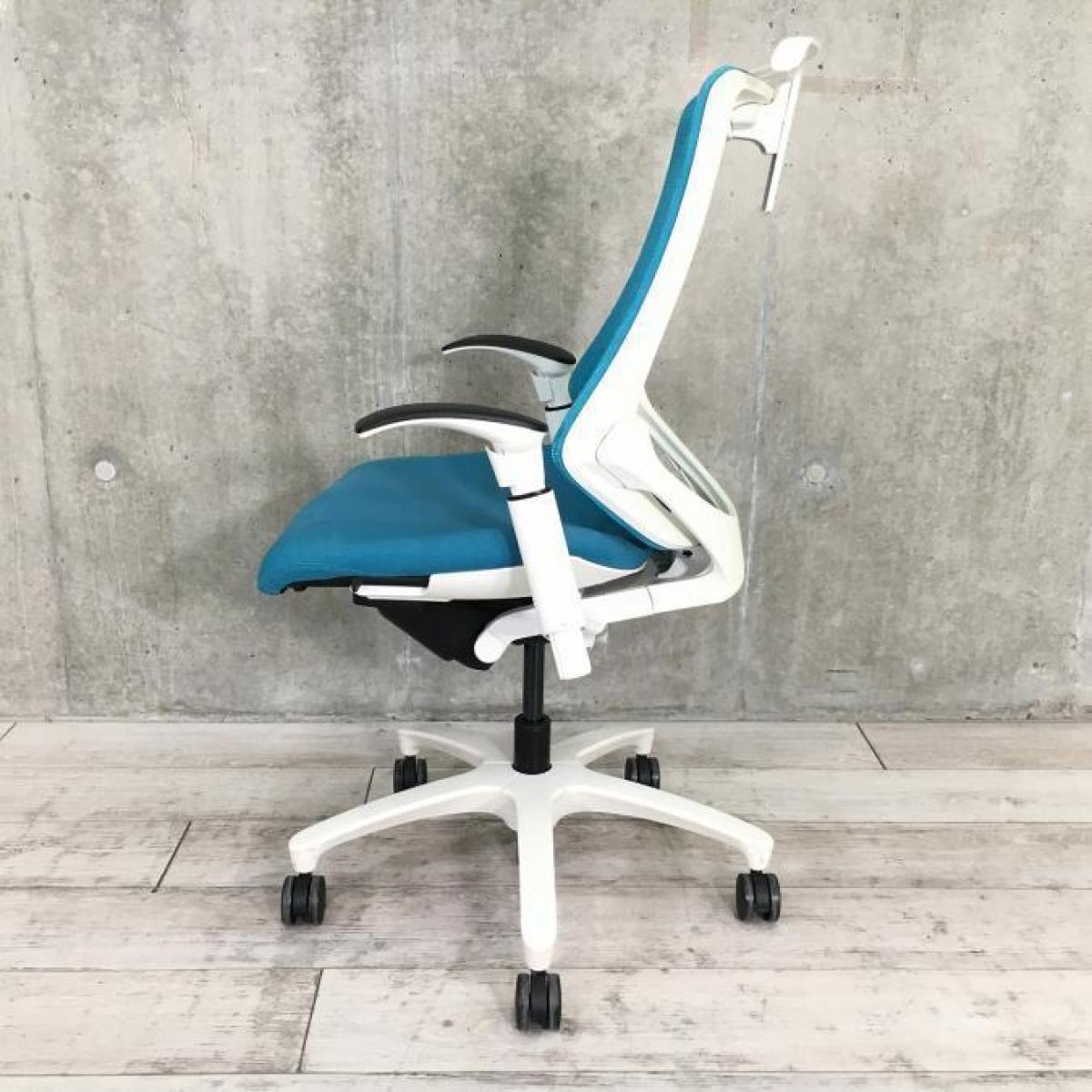 ITOKI イトーキ　廃盤 トニコチェア ベージュ　レトロモダン 高品質でお買い得。中古オフィス家具【チェア（イス/いす/椅子