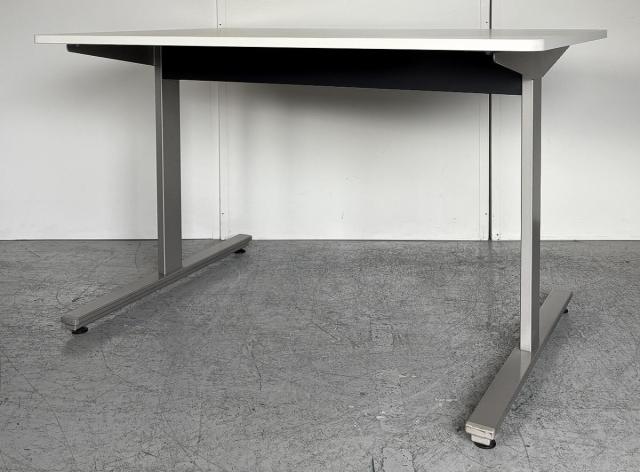 ahrend 高さ調節可能 ホワイト 120x80 ahrend 高さ調節可能 ホワイト 120x80