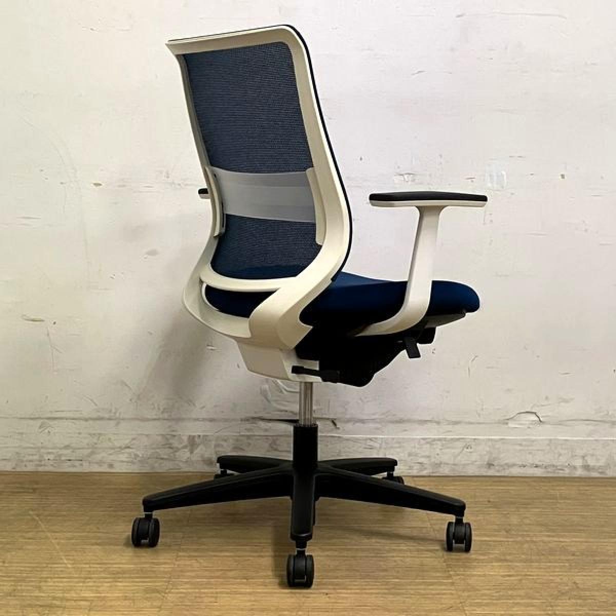 【たのめる便】KOKUYO Mitraミトラ チェア　肘付き★ブルー★ 中古】ミトラシリーズ CRS-G2920E1 コクヨ/KOKUYO 肘付ロー