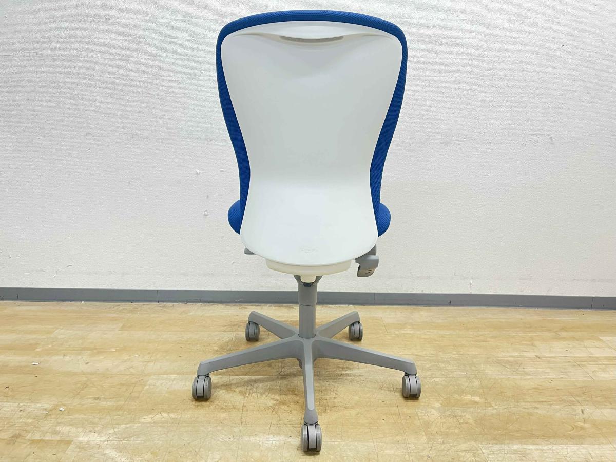 ビンテージ古家具◾️okamura 岡村製作所 キャスター付き シェルチェア 椅子 56-c687xw_thum.jpg