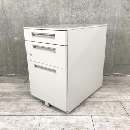 【フリアドや平机のお供としてもオススメ！A4ファイル1段分収納可能！シンプルなデザインはどんな空間にもマッチします！】■イナバ（inaba）製　Sワゴン　３段ワゴン　デスクインワゴン　H605mm　■グレー　■シリンダー錠【K8】