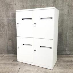 【フレキシブルな働き方に対応！鍵の持ち運び要らずで便利に使える！】■オカムラ（okamura）製　4人用パーソナルロッカー　W900×D450×H1250mm　■メールポスト付　■ダイヤル錠タイプ　※非常解錠キーが付属しておりません。ご希望のお客様はご相談お待ちしております！