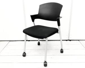 【博】【事前受付開始中！】大量80脚入荷予定！　■コクヨ プロッティ　ミーティングチェア　/　グッドデザイン賞受賞　/　快適な座り心地　/　ロングセラー商品　/　格安　/　リサイクル