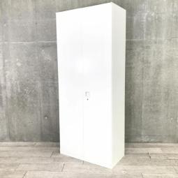 【4台限定】【コートなどの上着の収納に便利！】【限られたスペースでの管理にオススメ】■オカムラ製（okamura）　レクトライン（Rectline）　ワードローブ　ハイキャビネット　■シリンダー錠　■ホワイト