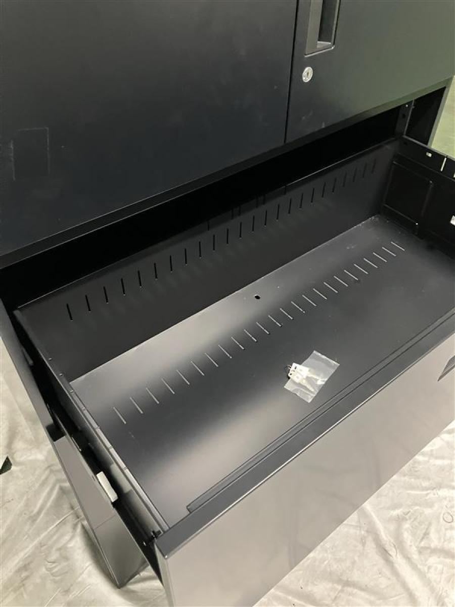 中古】エディア コクヨ/KOKUYO ハイキャビネット／両開き＋3段
