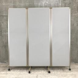 【折りたたみ可能！キャスター付でフレキシブルにに使える！】■コクヨ製　3連ローパーテーション　W1800(600×3)×D400×H1790mm　グレー　■三つ折りパネル　3連衝立パーティション　折り畳み式間仕切り 【ABW】