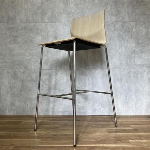 【中古】スイープ L409XR-MS84 オカムラ（okamura） ミーティングチェア