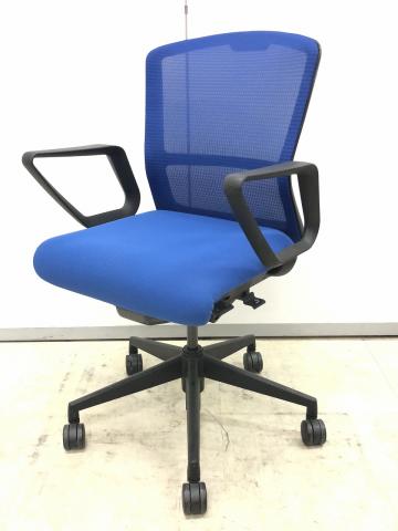 【中古】エルフィ  ウチダ（UCHIDA) 肘付ミドルバックチェア