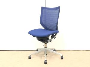 【在庫入替セール品】人間工学に基づいた設計により長時間の使用でも快適に！【J】【J10】■オカムラ/バロン/ブルー