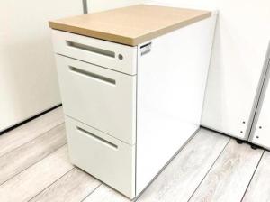 【コレは便利！ワークスペース追加にもオススメ！】【４台入荷！】■イトーキ　シーゼットアールシリーズ　3段脇机　木目天板　H720mm【デスクサイドキャビネット】【ITOKI　CZR】オフィスバスターズ心斎橋店