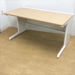 イトーキ CZR 平机 ファインウォールナット天板がおしゃれ W1400の広々サイズ 【外部倉庫】