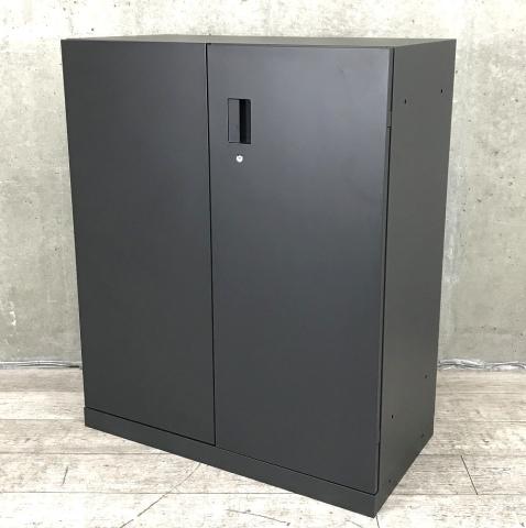 ☆今がチャンス！【スタイリッシュなイメージで人気のブラックカラー！】■イトーキ　エスキャビネットシリーズ　両開き書庫　A4書類3段収納対応！　■フラットで美しいデザインが好評です！【ITOKI　eS】【ABW】