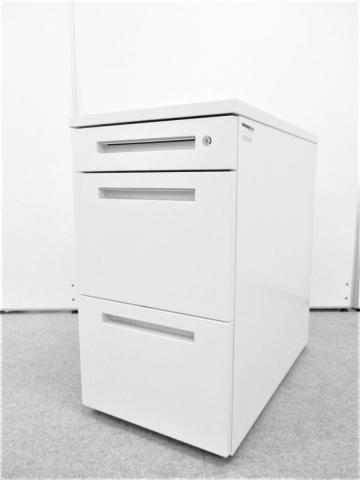 【中古】CZR  イトーキ（ITOKI） 脇机3段