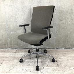 【包み込まれるような座り心地!】◆コクヨ/プント 揃い 会議 執務 オフィス 通気性 博多 天神 オフィスバスターズ 中古 九州最大級