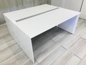 【倉庫在庫品】【実物奥行き1200mm】コクヨ製・『ワークヴィスタ』入荷!!【W1600】タイプ！2人使用で、一人使用サイズがw1600で使用でき広々お使い頂けます。解放感とコミュニケーションをアップさせてくれるデザイン！2人一組でチーム席としてのご使用も！！清潔感のあるオールホワイト！オフィスバスターズ　梅田本店