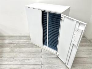 【定価約16万円】【レアな扉付のクリスタルトレイ書庫！】■オカムラ/レクトライン　■ホワイト　■クリスタルトレイ　■シリンダー錠　※1部トレイ不足しています。