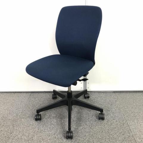 【中古】フルゴ KF-440GB-T1B2 イトーキ（ITOKI） 肘無ローバックチェア