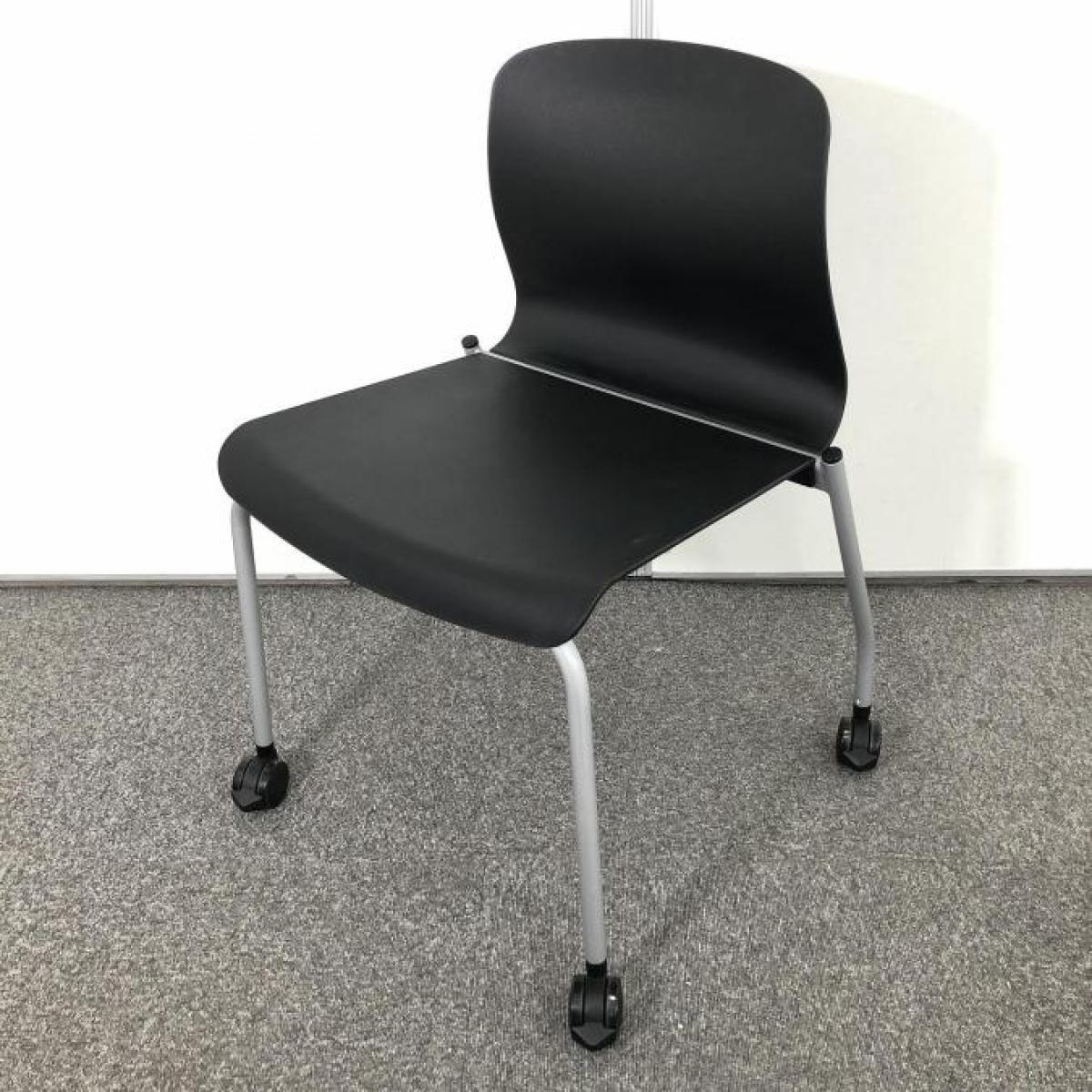 コクヨ スタッキングチェア 椅子