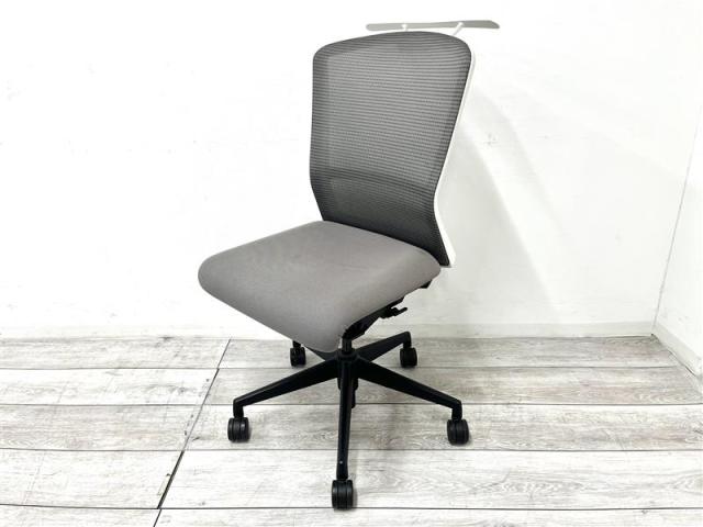 【中古】エルフィ  ウチダ（UCHIDA) 肘無ミドルバックチェア