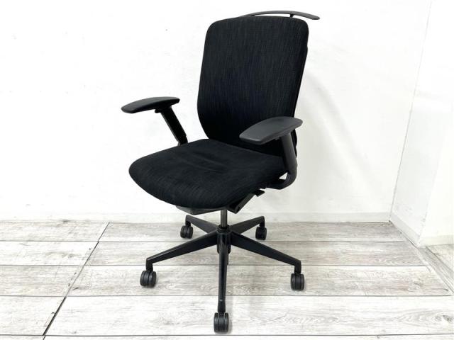 【中古】クレネ  ウチダ（UCHIDA) 肘付ミドルバックチェア