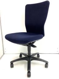 【在庫入替セール】【人気商品】オカムラ（okamura）カロッツァチェア　■色：ダークブルー　肘無し【T8】