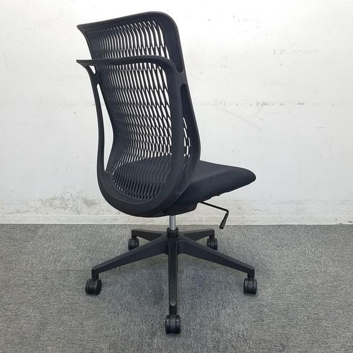【未使用】内田洋行　ウチダ　AJチェア　ハイバック　肘なし　ブラック 中古】AJチェア ウチダ/UCHIDA 肘無ハイバックチェア 428624