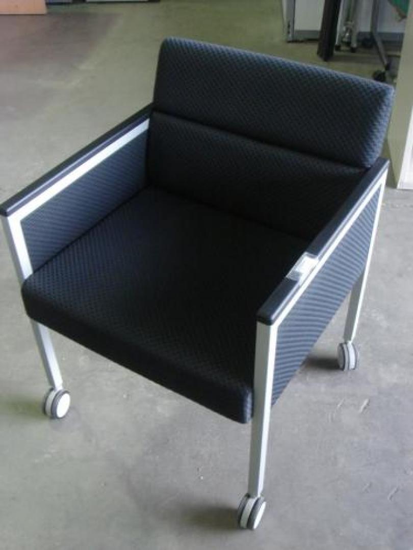 【ウィンターセール】ミーティングチェア【会議チェア】
                                    中古
            