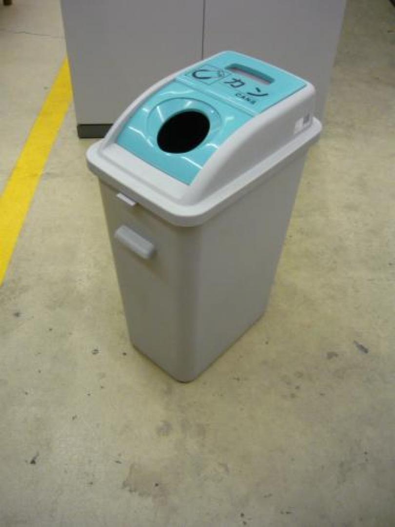 ダストボックス（ゴミ箱）ご来店の方へのプレゼント実施中
                                    新品
            