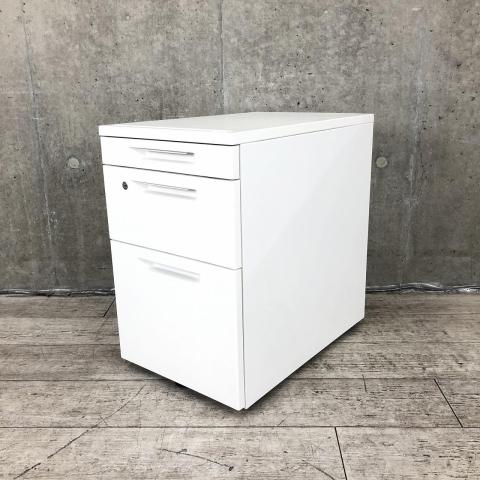 KOKUYO is 三段ワゴンキャスター ホワイト 家具のAKIRA デスクワゴン オフィスワゴン 完成品 幅30cm 奥行