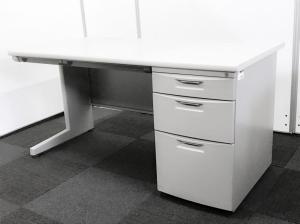 【一部日焼けありのため特価★】イトーキ　CZ　デスク　片袖机　収納付　PCデスク　オフィス　テレワーク　在宅ワーク　中古家具　福岡　博多　天神　九州最大級
