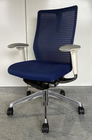 【中古】コーラルメッシュ  オカムラ（okamura） 肘付ハイバックチェア