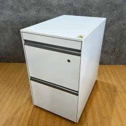 【③/26】【西】イトーキ製の3段ワゴン【インクルード】が入荷しました！【福岡オフィス家具】【福岡中古家具】【中古事務什器】【中古チェア】【中古椅子】