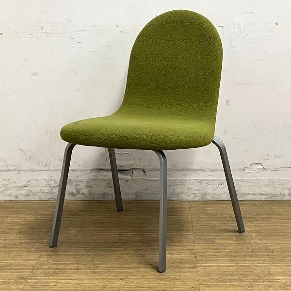 【在庫入替セール】イトーキ　FlowLounge（フロウラウンジ）　スタッキングチェア　3脚まで可能　張地：リーフグリーン
                        その他シリーズ
                                    中古
            