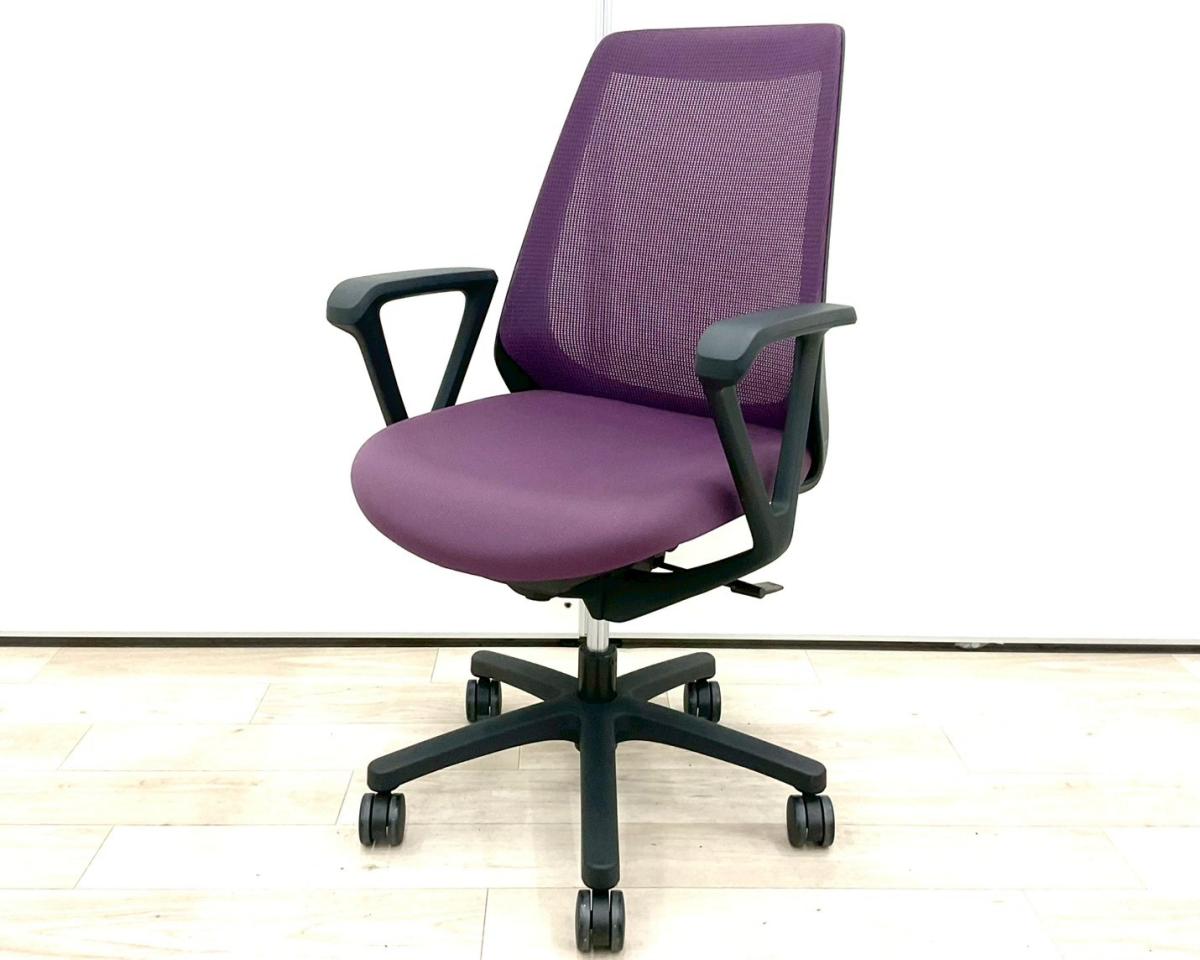 【在庫入替セール品】■イトーキ（ITOKI）　 ■ノナ（nona）チェア　■プラムパープル × ブラックシェル　■ハイバック　■肘付き/サークル肘　■背面メッシュ　■オススメ/人気/定番商品　【弊社使用欄：A01020308 K】【ID】
                        ノナ
                                    中古
            