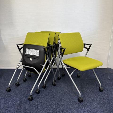 【中古】ピエガ（PIEGA）チェア CK-720E6G4Q4-W コクヨ（KOKUYO） ネスティングチェア