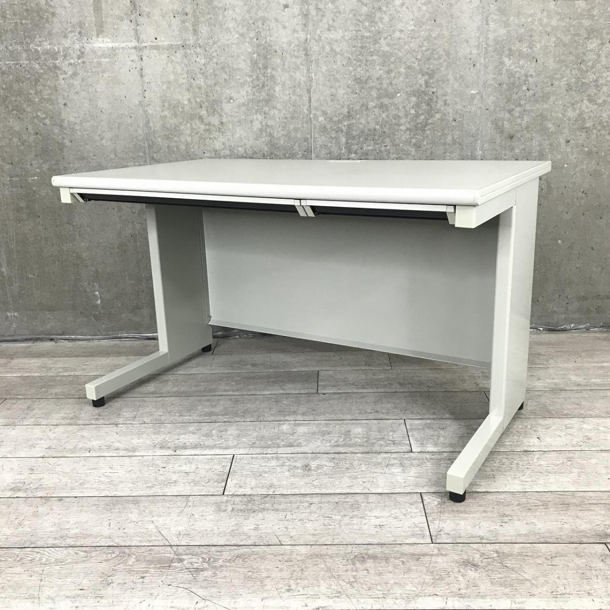 【在庫入替セール品】【ベーシックな使いやすさ・ローコストの引き出し付きデスク！】■プラス（PLUS）製　JSシリーズ　平机　引き出し付　■W1200/D700/H700㎜　■グレー【弊社使用欄：A01018711】【ID】
                        JSシリーズ
                                    中古
            